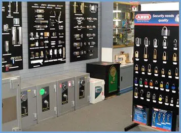 Lock Key Shop Fort Myers, FL 239-205-2452 Lock Key Shop Fort Myers, FL 239-205-2452 - 56-8